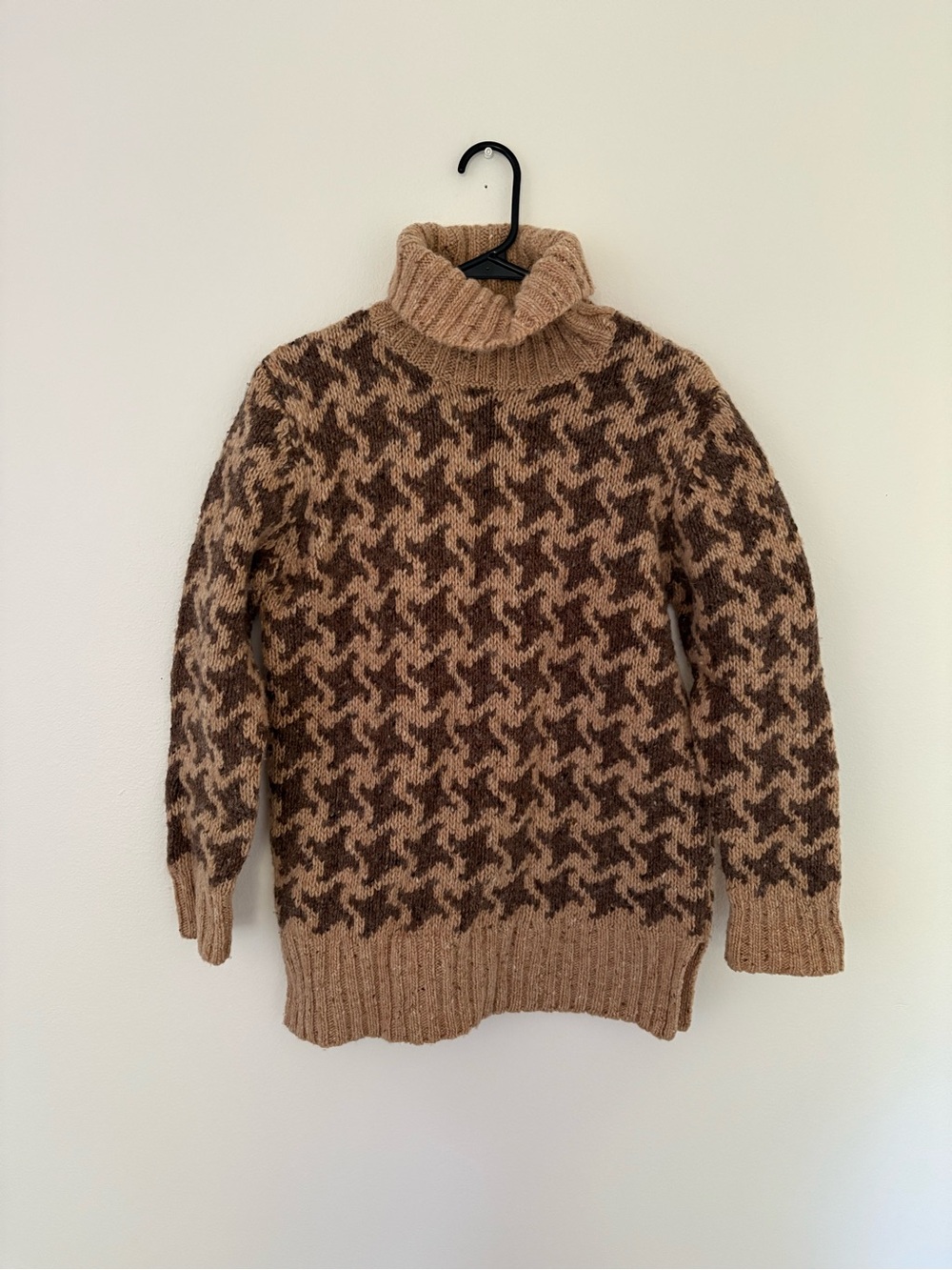 Nordic Design 100% Wool Houndstooth Chunky Turtleneck Sweater Tan & Brown MEDIUM